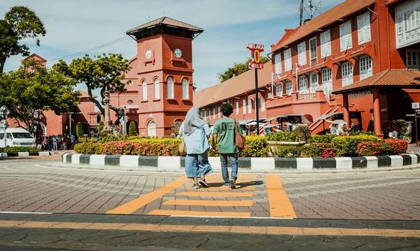 莫纳什大学马来西亚分校校园生活全景揭秘，学习与生活平衡吗？